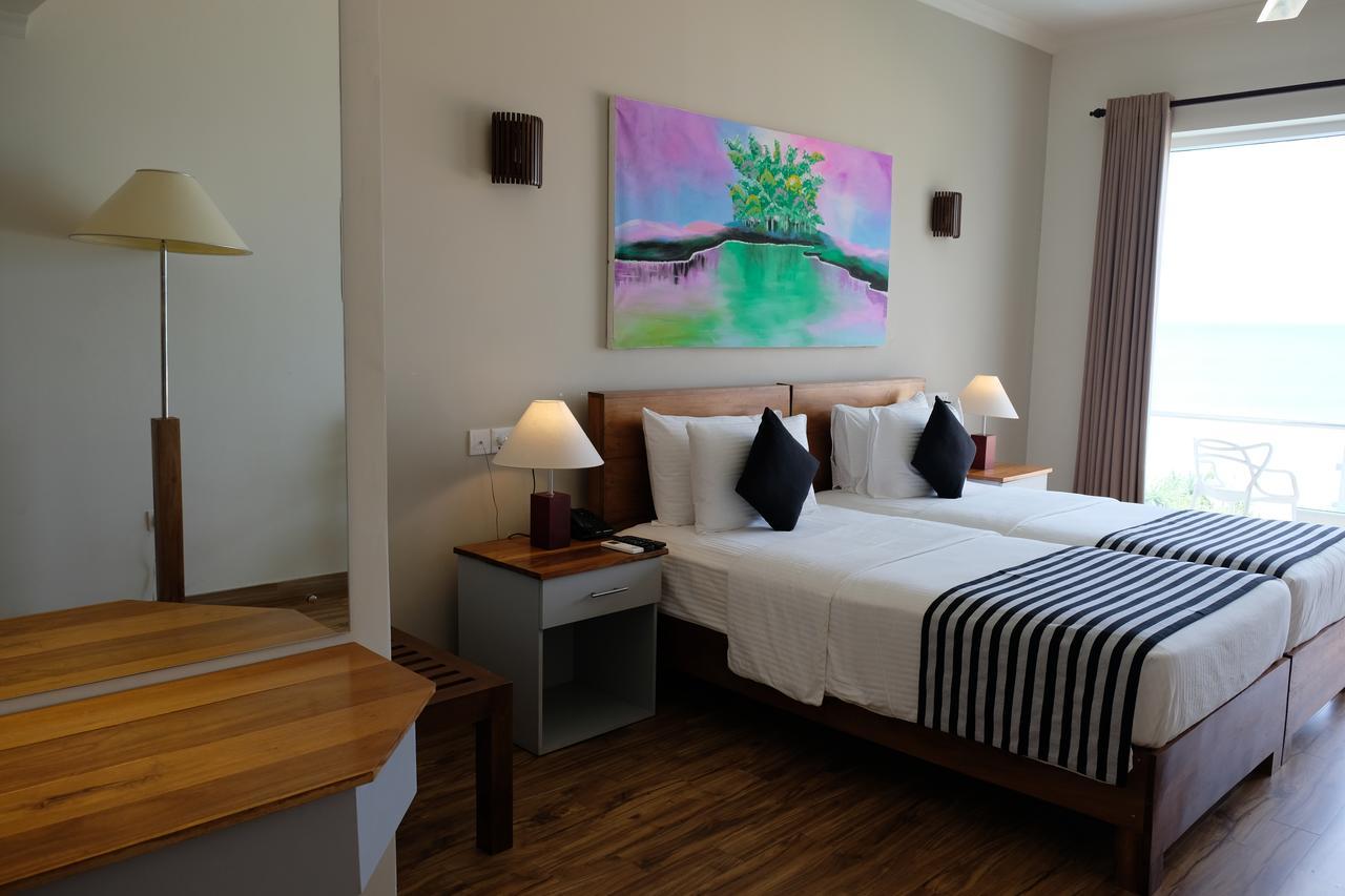Twenty-Two Weligambay Hotel Weligama Exterior foto
