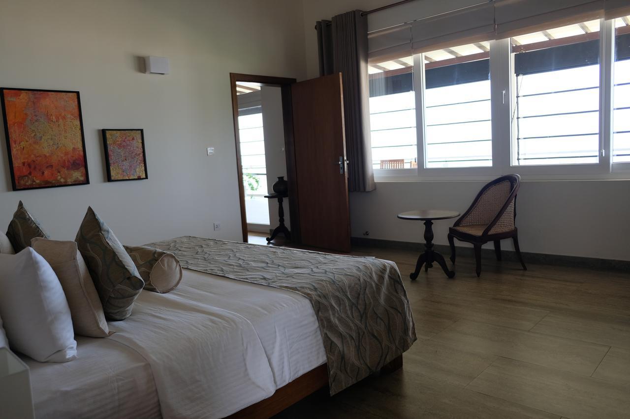 Twenty-Two Weligambay Hotel Weligama Exterior foto